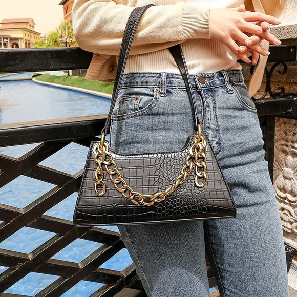 Amazon Handbags - NWOT Amazon Crocodile Black & Gold Chain Shoulder Bag